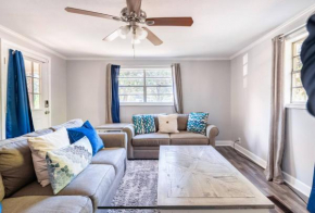 FORT MOORE and MORE, 8 Guests